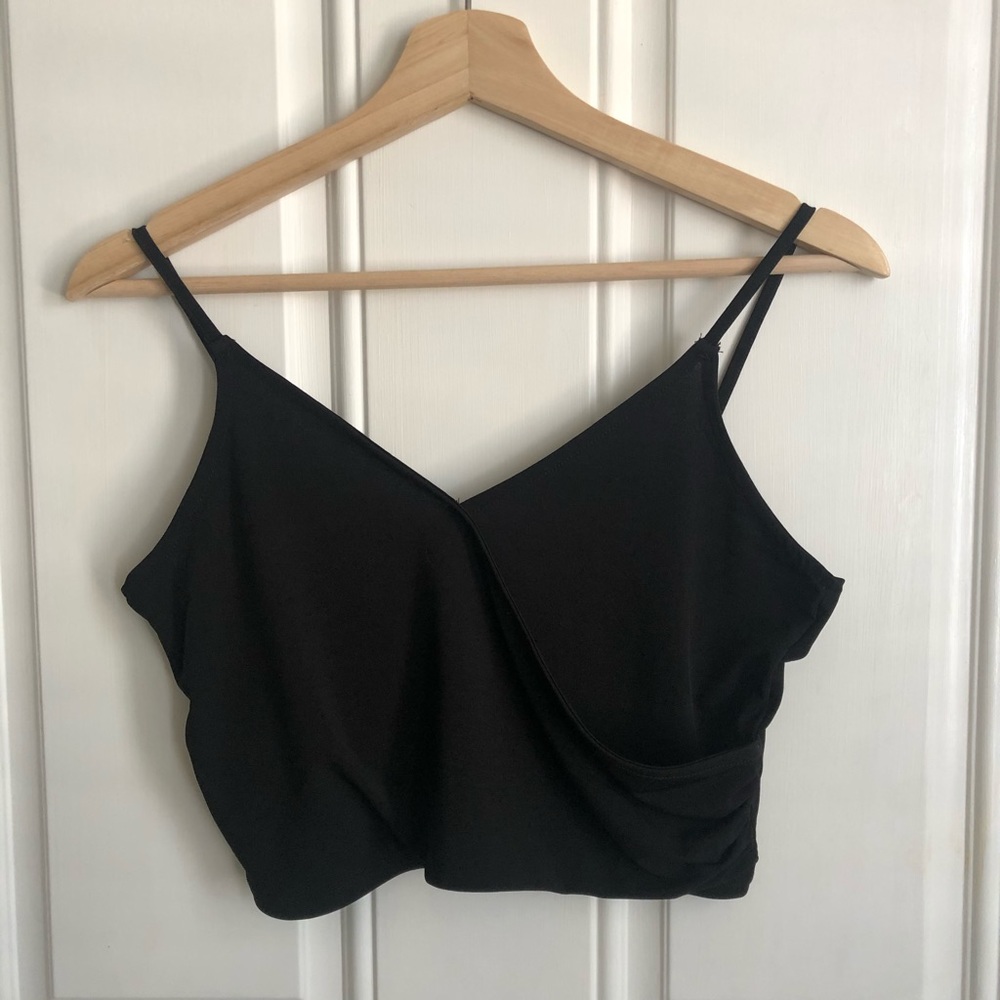 Black Wrap Crop Top M